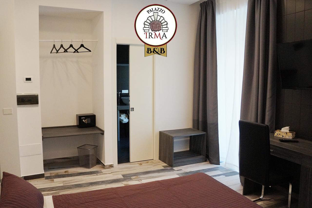 Palazzo Irma - Hotel - B&B Luxury فيبو فالينتيا المظهر الخارجي الصورة