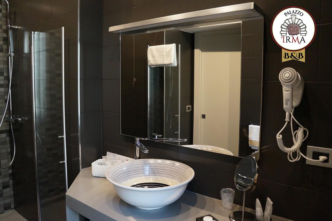 Palazzo Irma - Hotel - B&B Luxury فيبو فالينتيا المظهر الخارجي الصورة