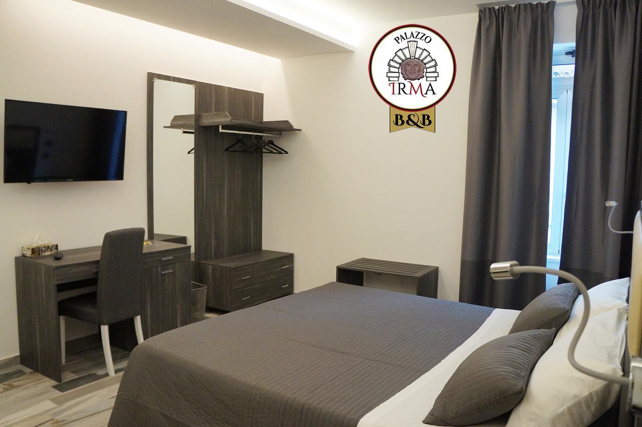 Palazzo Irma - Hotel - B&B Luxury فيبو فالينتيا المظهر الخارجي الصورة