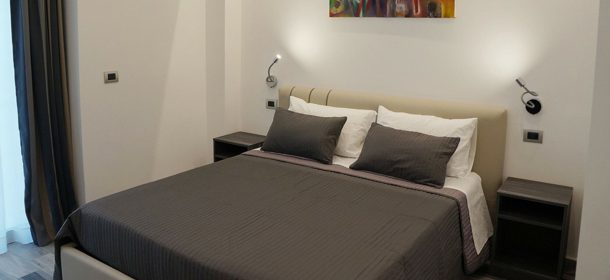 Palazzo Irma - Hotel - B&B Luxury فيبو فالينتيا المظهر الخارجي الصورة
